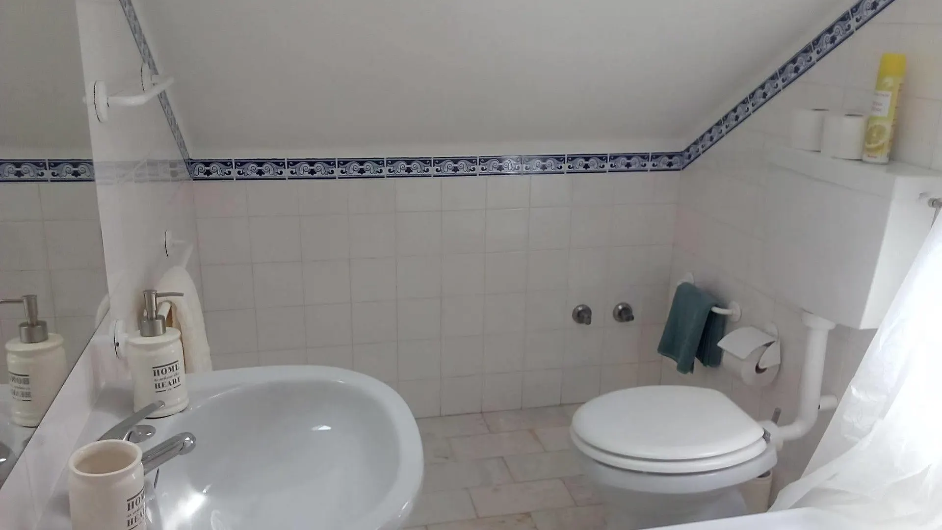 Eco Ljmonade Hostel Cascais 0*,  Portogallo